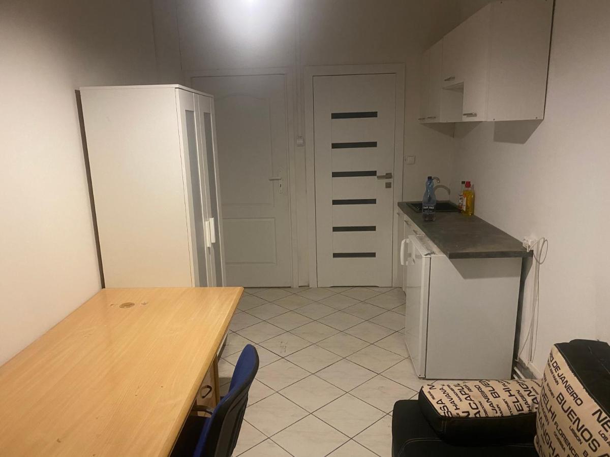 Kobylka Falata Apartament מראה חיצוני תמונה